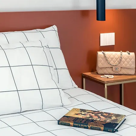 Residenza Montebello 아파트 *